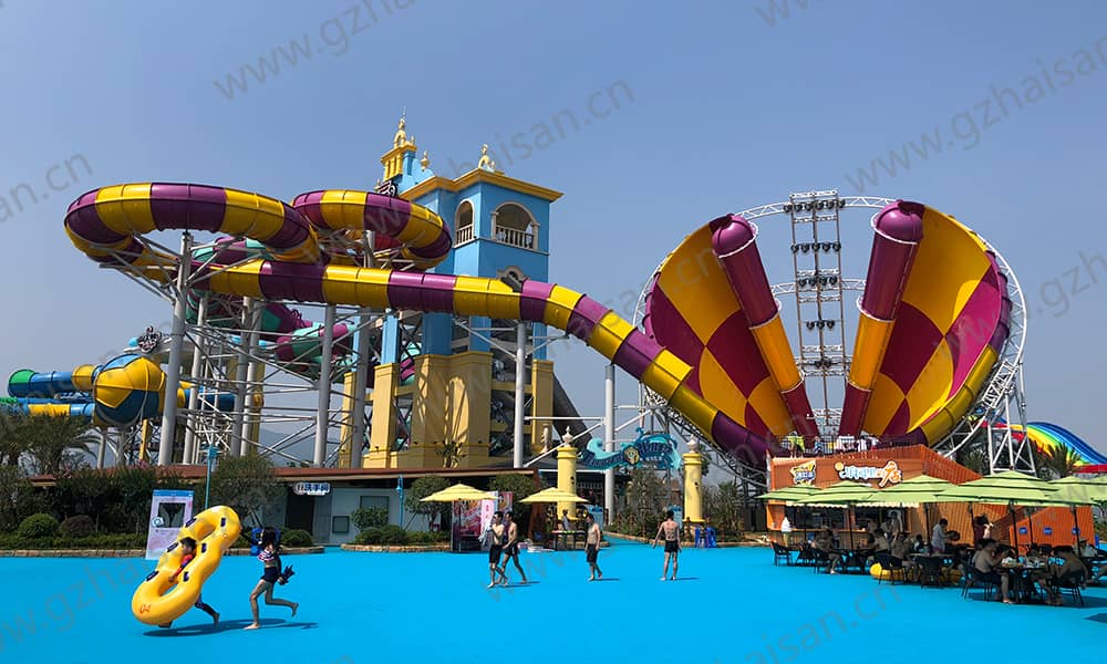 海水上乐园超级龙卷风滑道 海水上乐园超级龙卷风滑道