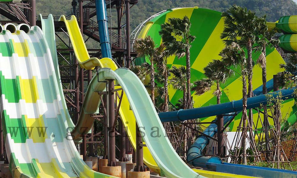 购买水上游乐设备要注意到哪些问题